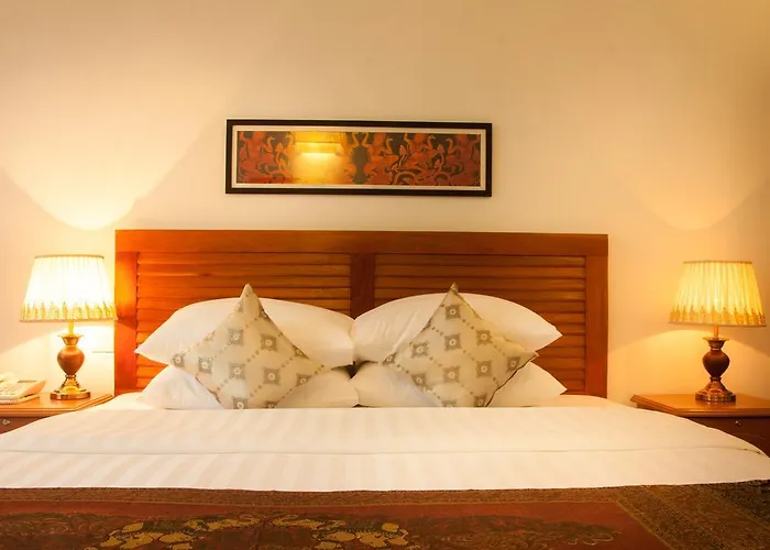 ホテル Crown Angkor &